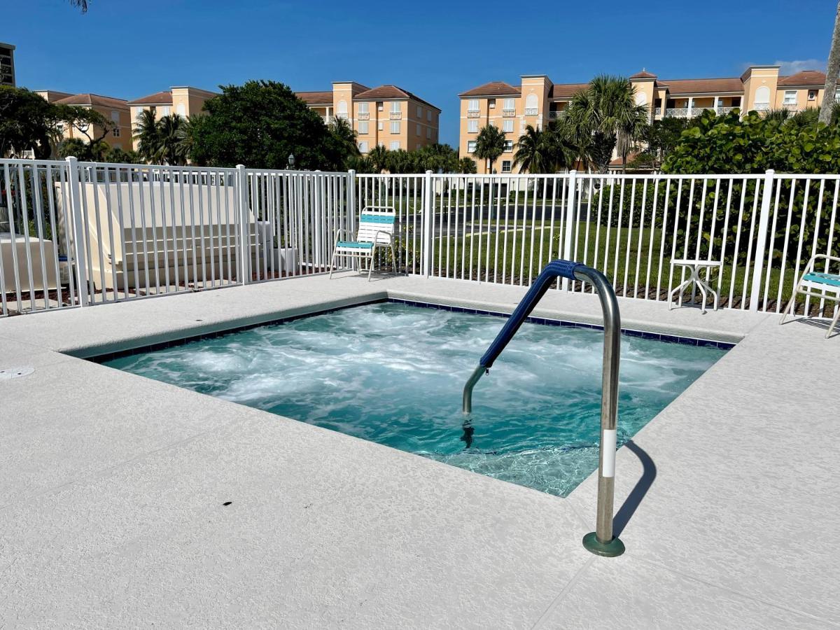 Excellent Beach Front Community, Golf Course, Tennis, Sunny Weather Year Round! Fort Pierce Bagian luar foto